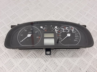 8200328449 Панель приборная Renault Laguna 2 (2000-2007) 2003