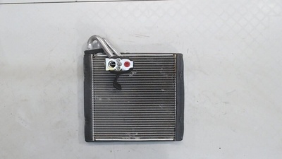 Радиатор кондиционера салона Chevrolet Malibu 2015-2018 2016