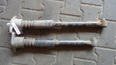 3B9513031 Амортизатор задний правый Volkswagen Passat B5 1998