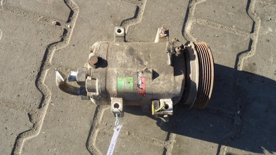 8D0260805A Компрессор кондиционера Audi A6 C4 1994
