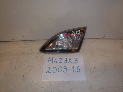 BBM4513F0G Фонарь задний внутренний правый Mazda 3 BL 2009-2013