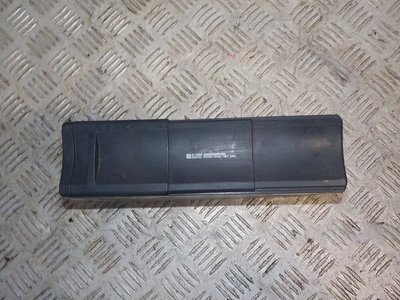 281846Y600 Ченджер компакт дисков Nissan Maxima A33 1999-2006