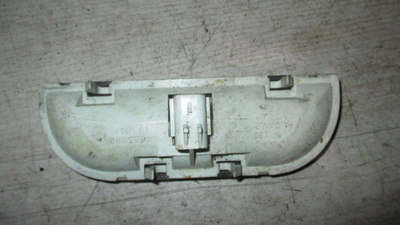 4685282 Плафон салонный задний Dodge Caravan 1996-2001