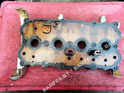 06D103469E Клапанная крышка Audi A4 B6 2003