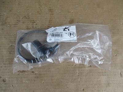 0261210217 датчик положения коленвала Audi A6, A6 Allroad, A4 , 078906433F, 8