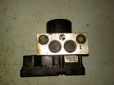 2M512C285BF Блок ABS (насос) Ford Focus 1 1998-2004 , J7F3C20B51