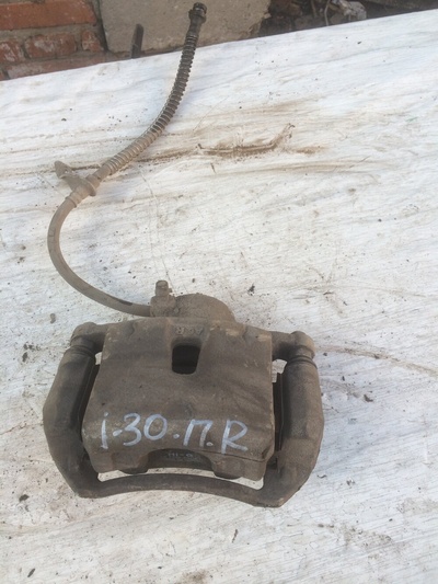 58110A6010 Суппорт передний правый Hyundai i30 Hyundai i30 2 2012>