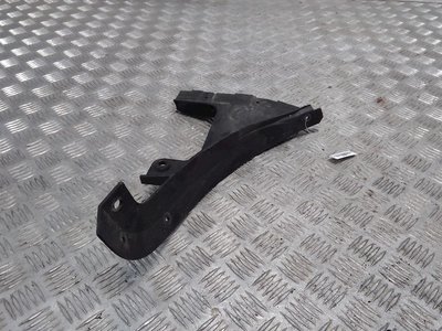8L0807377F Кронштейн заднего бампера левый Audi A3 8L (1996-2003) 2000