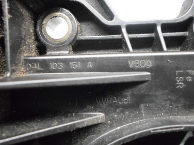 04L103151A Крышка двигателя Volkswagen T6 2015 - 2019 2016 ,