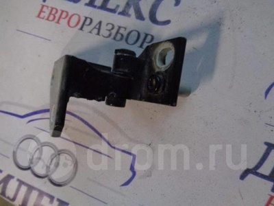 1k0831401j петля двери VW Golf V Plus 2005-2014 2006