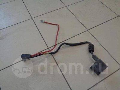 1K0971228T клемма аккумулятора плюс VW Golf V Variant 2003-2009