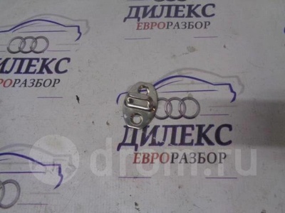 3b0837033p ответная часть замка двери Audi A6 (C5) 1997-2004 2004
