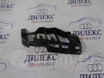 1T0807889C направляющая переднего бампера VW Touran 2003-2010