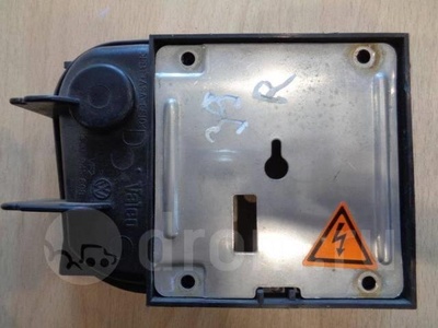 3C0941608C крышка фары VW Passat (B6) 2005-2010