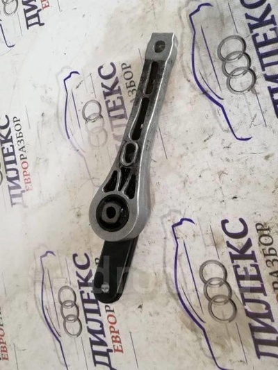 3C0199855e опора двигателя VW Tiguan 2007-2011 2008