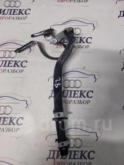 7l6827302c петля двери багажника VW Touareg 2002-2010 2006