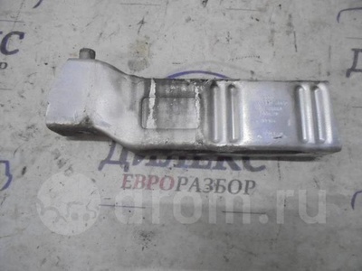 4B0807331E кронштейн усилителя заднего бампера Audi Allroad quattro 2000-2005 2004