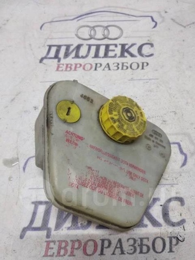 4E0611301 бачок главного тормозного цилиндра Audi A8 [D3 4E] 2004-2010 2004