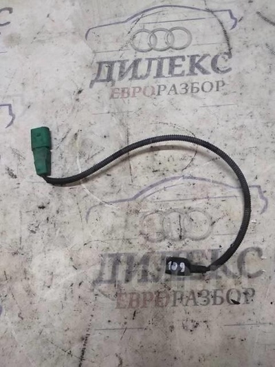 06E905377A датчик детонации VW Passat (B6) 2005-2010 2010