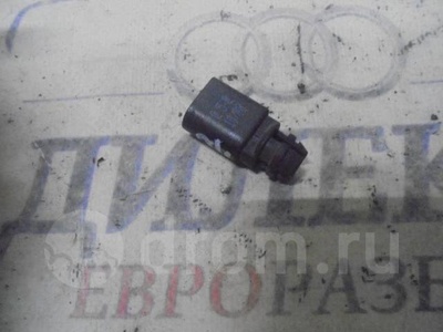 8z0820535 датчик температуры воздуха Audi A4 (B8) 2007-2015 2008