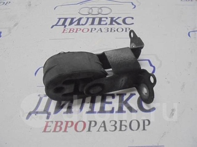 8K0253144E кронштейн глушителя Audi A4 (B8) 2007-2015 2008