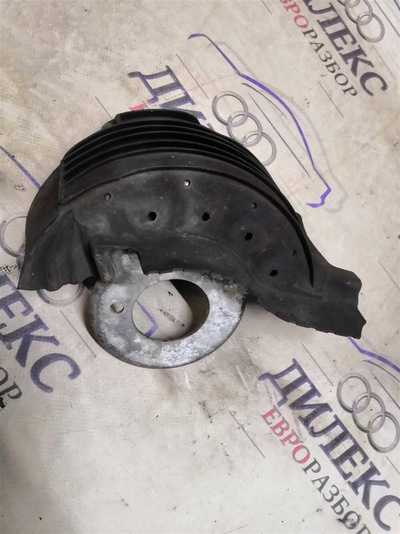 8R0511539B пыльник Audi Q5 2011