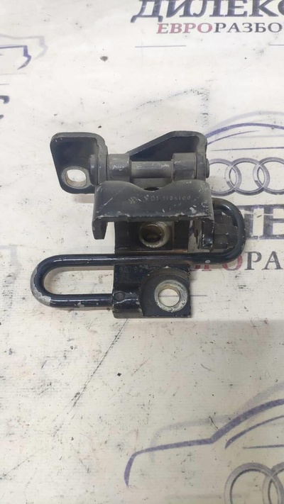1K4833411M петля двери VW Jetta 2005-2011 2006