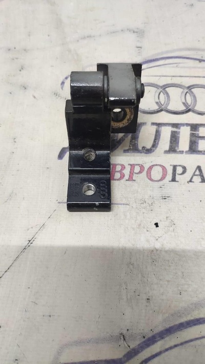 4F0833402 петля двери Audi A6 (C6 4F) 2004-2011 2006