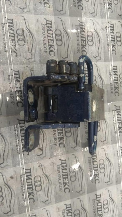 1K0831412M петля двери VW Jetta 2005-2011 2006
