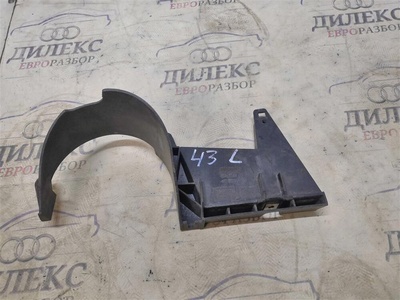 427825217 направляющая заднего бампера Audi Allroad quattro 2000-2005 2004