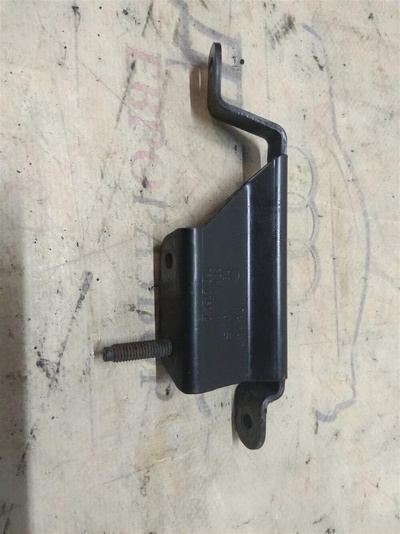 06d121521c кронштейн (сопут. товар) Audi A4 (B7) 2004-2009 2008