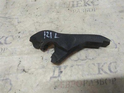 8k0821197a уплотнитель Audi A4 (B8) 2007-2015 2009/12