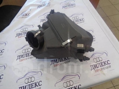 06c133837n корпус воздушного фильтра Audi A6 (C5) 1997-2004