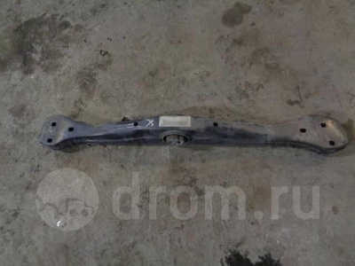 7L0399225C кронштейн акпп VW Touareg 2002-2010 2003