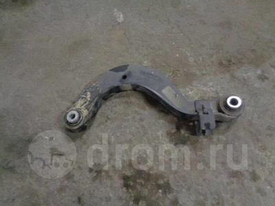 1K0505323P рычаг VW Golf V Variant 2003-2009