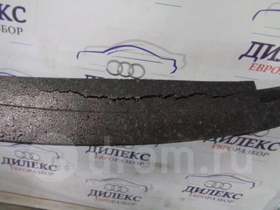 1K0807248C наполнитель переднего бампера VW Golf V Plus 2005-2014 2006