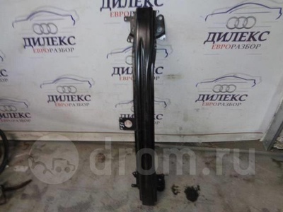 1K0807109C усилитель переднего бампера VW Golf V Plus 2005-2014 2006
