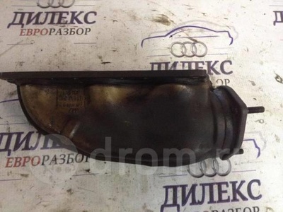 06C253031H коллектор выпускной Audi A6 (C5) 1997-2004
