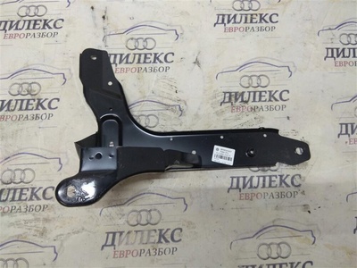 7l0885342h кронштейн VW Touareg 2002-2010 2009