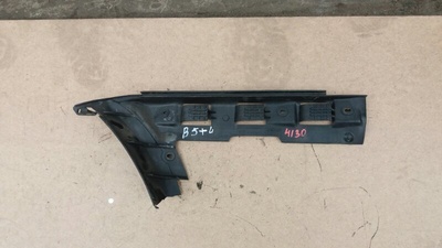 3B9807393C Кронштейн заднего бампера VW Passat B5+ 2003