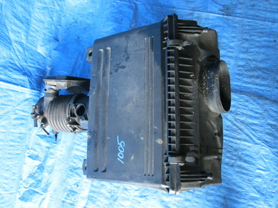 N3H113320M корпус воздушного фильтра MAZDA RX8 SE3P