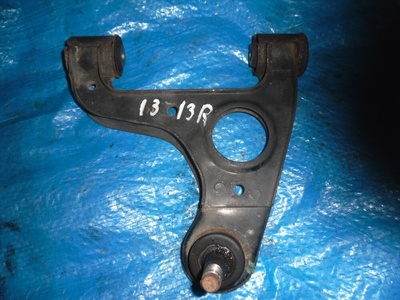 551205V201 рычаг NISSAN RNESSA PNN30