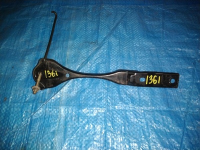 LC6256031 крепление аккумулятора MAZDA MPV LWEW