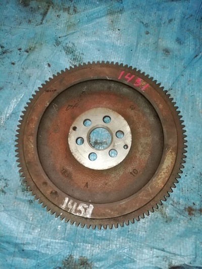 1340587108000 маховик DAIHATSU PYZAR G301G 13405-87108-000