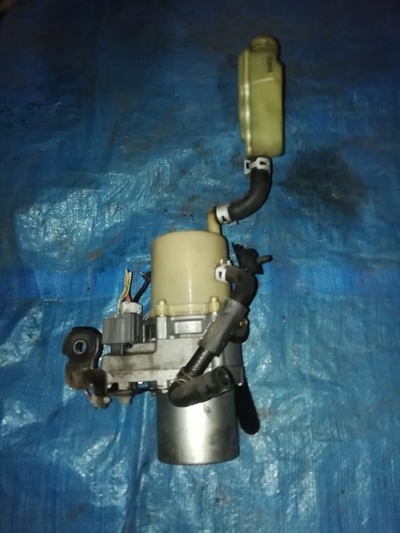 BP4L32650J гидроусилитель MAZDA AXELLA BK5P