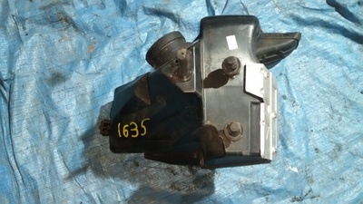 8R0133837S корпус воздушного фильтра AUDI A4 8K2