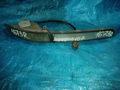 T04351350A повторитель поворота в бампер MAZDA MILLENIA TA5P