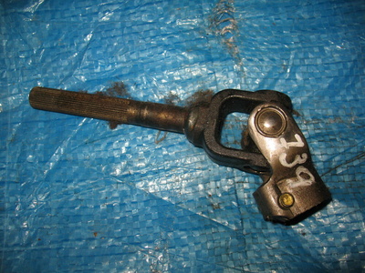 4526012430 рулевой карданчик TOYOTA COROLLA EE111 45260-12430
