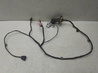 8272009012 Проводка двери задней правой ssangyong Actyon 2005-2012