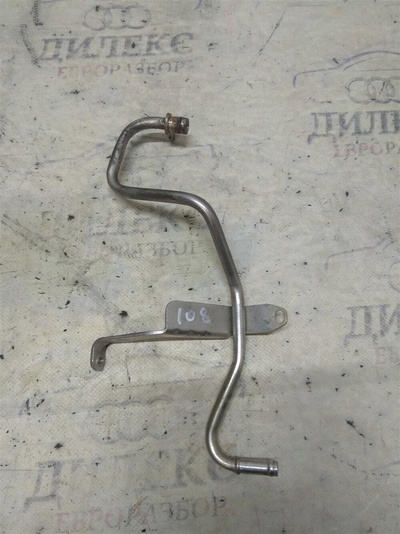 03c121469d трубка системы охлаждения VW Jetta 2005-2011 2008